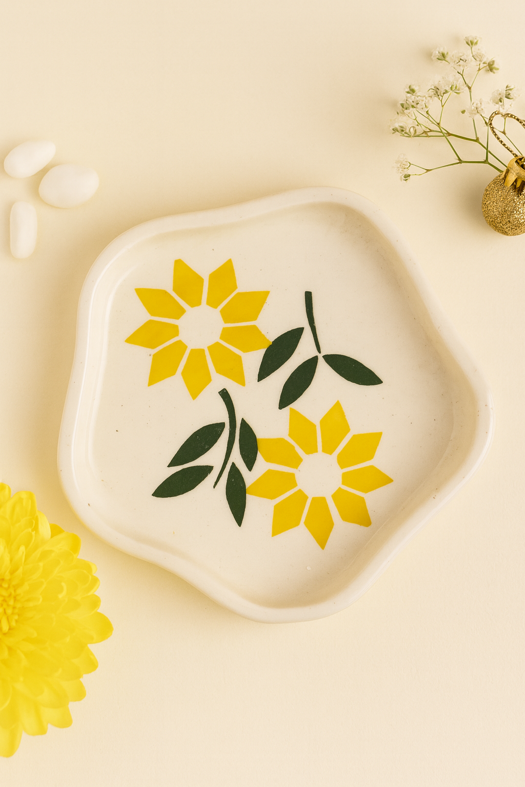 Sunny Bloom Mug with saucer (300ml )